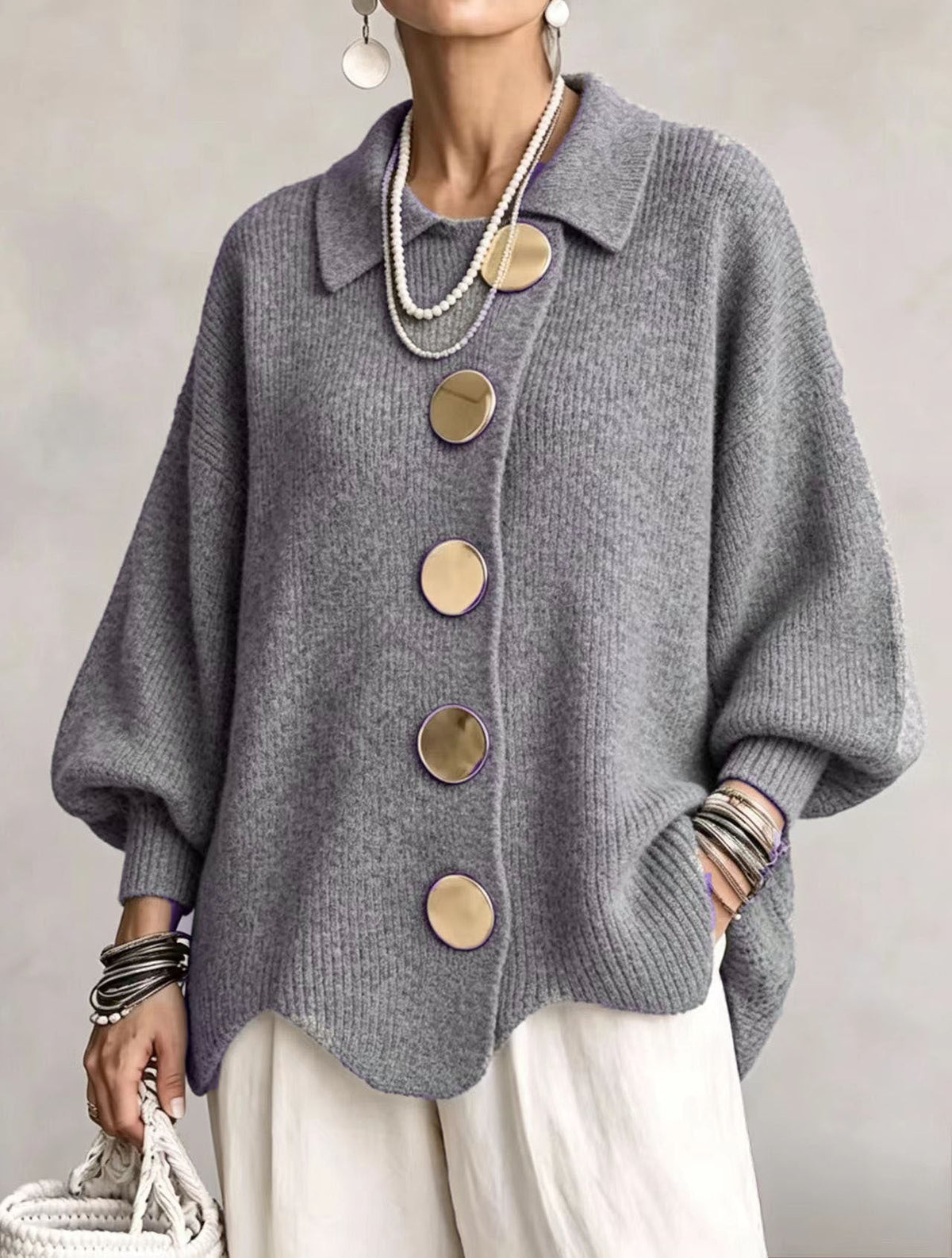 Clémence | Gilet ample à boutons dorés
