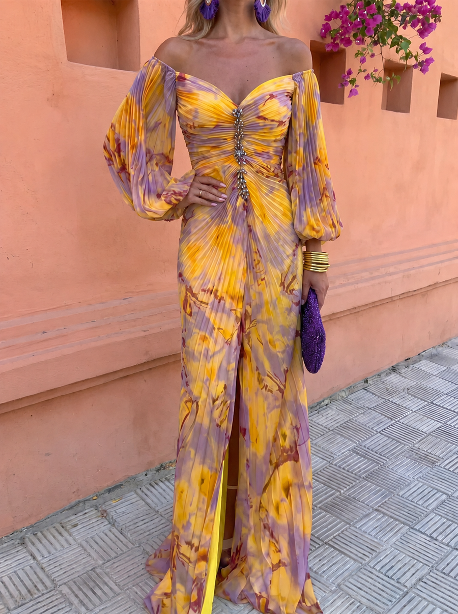 GRETA – ROBE LONGUE À MOTIFS FLORAUX AVEC UN DÉCOLLETÉ PROFOND